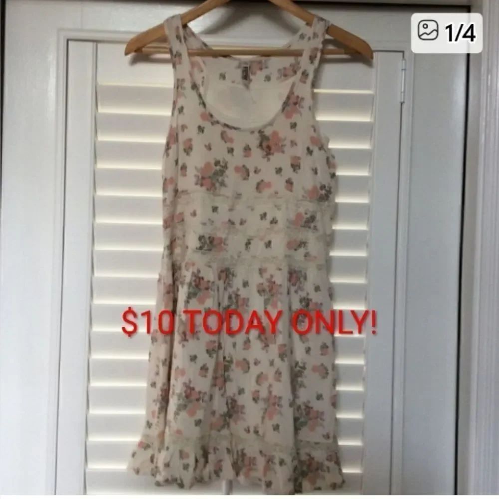 FESTIVAL READY! MUDD FLORAL BOHO/FESTIVAL DRESS! SIZE S